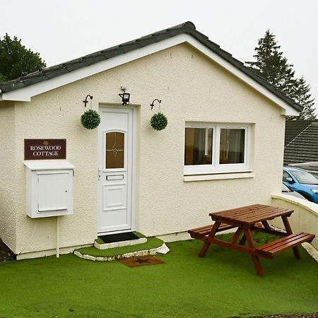 Rosewood Cottage Форт Уилям Екстериор снимка